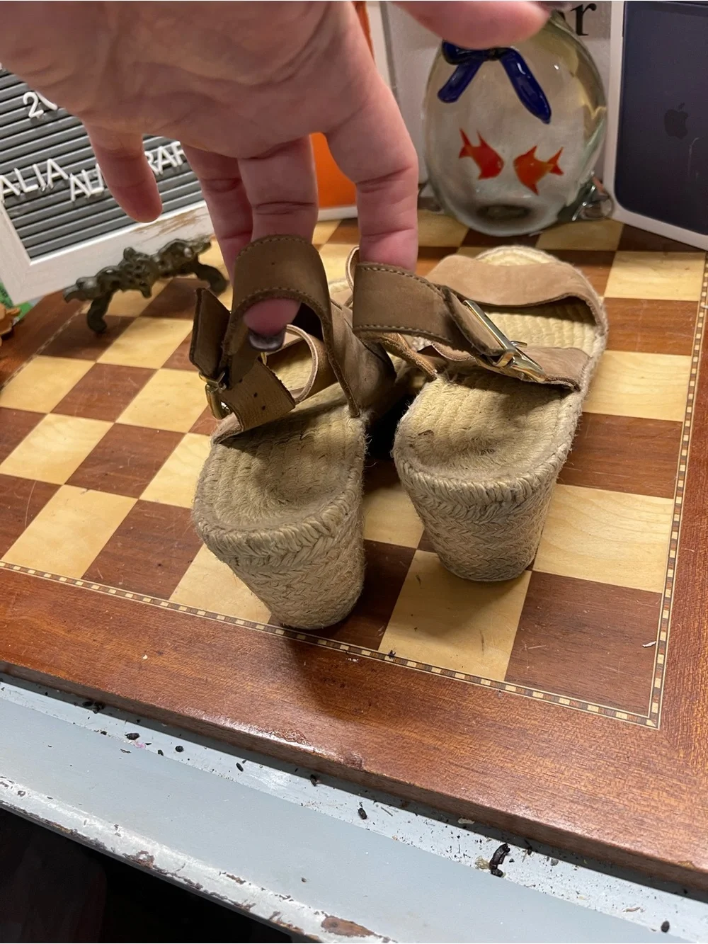 Wedge shoes